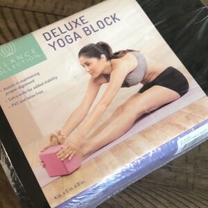Deluxe Yoga 🧘🏼‍♀️ Block to maintain proper alignment! 4” X 6” X 9”